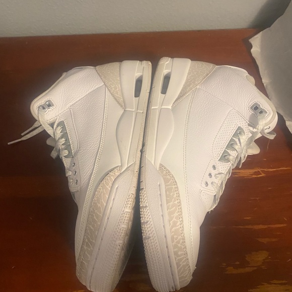Jordan Air 3 Retro White and Metallic Sneakers - Picture 3 of 10